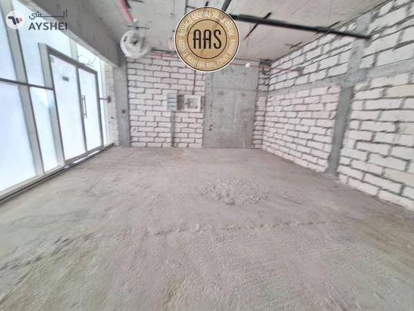 Ready To Move Shop Available At Hot Location