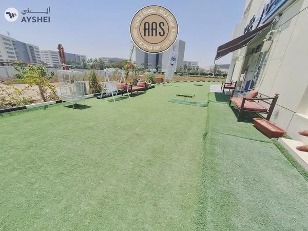 Ready To Move Huge Shop Available at Hot Location