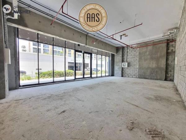 Chiller Free | Best Location | shop for rent