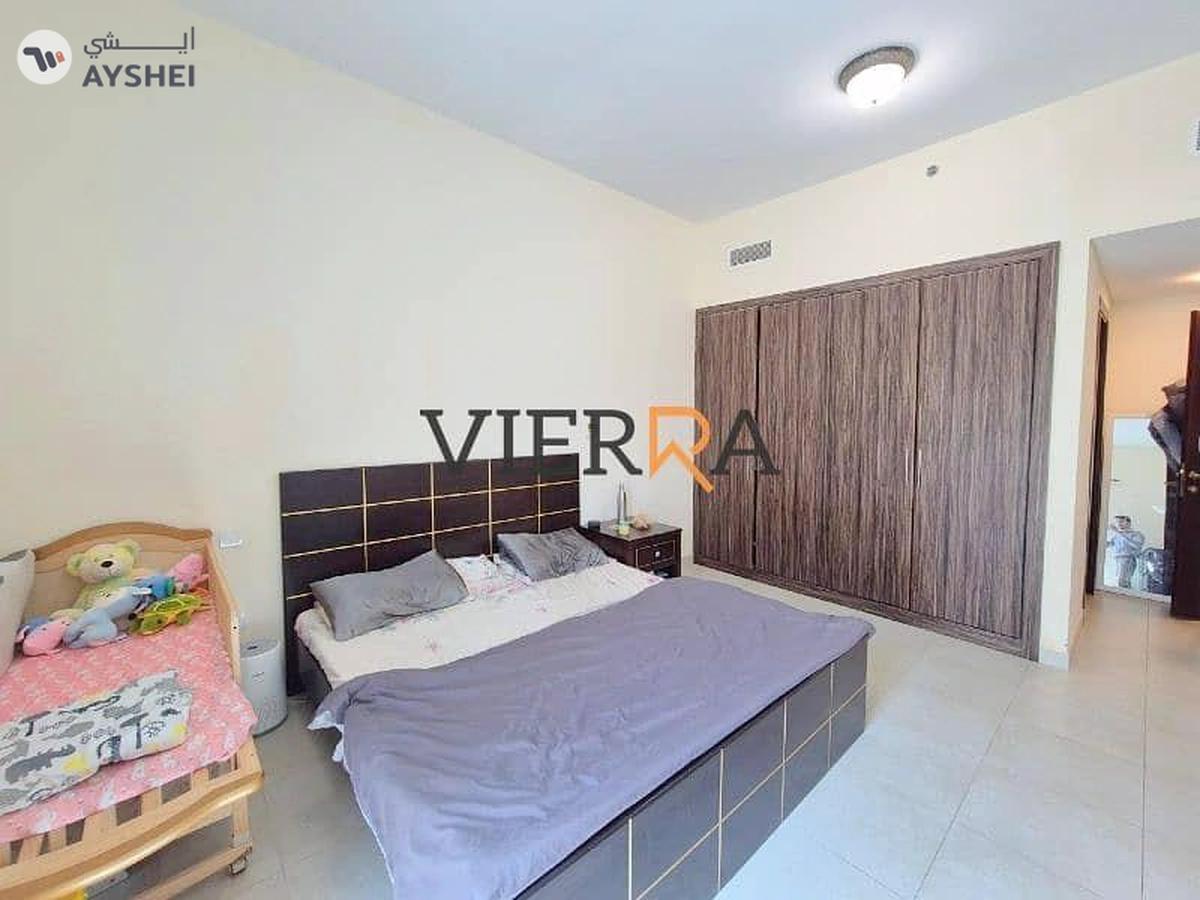 Mazaya 5, Queue Point, Liwan, Dubai-3-3