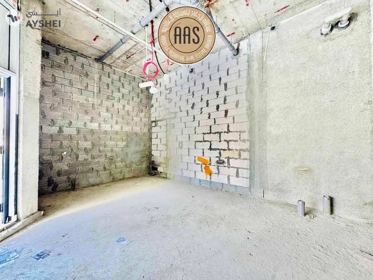 Hot Deal•Main Boulevard View Shop•2 Months Grace Period•Prime Location-9-9