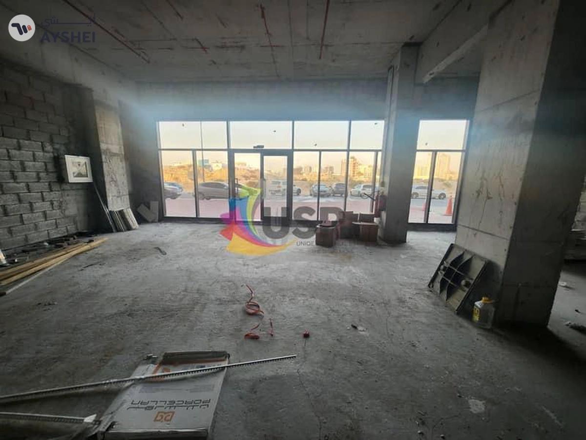 SPACIOUS AND READY FOR RENT SHOP FOR 311K-1-1