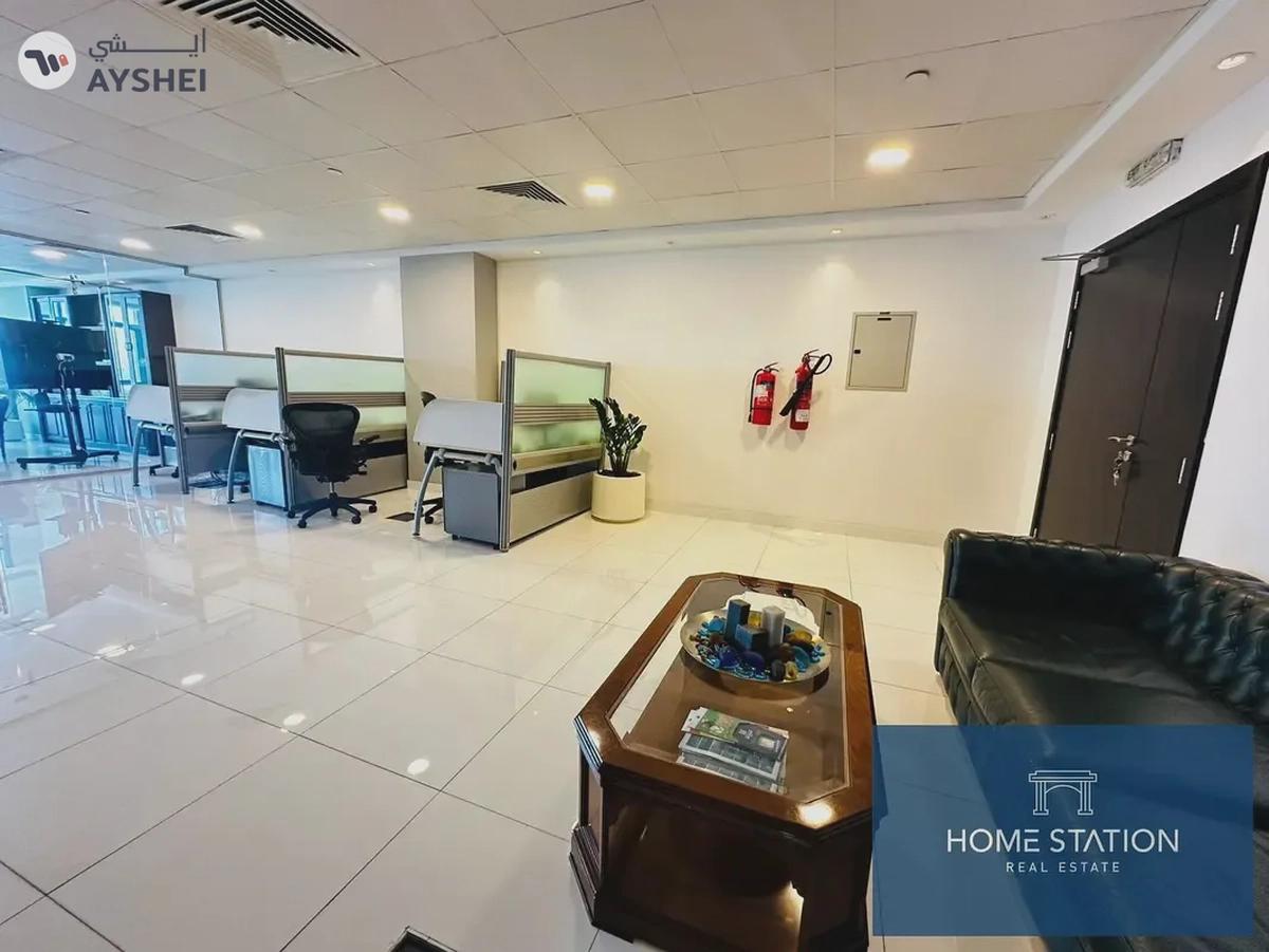 Grosvenor Business Tower, Barsha Heights (Tecom), Dubai-12-12