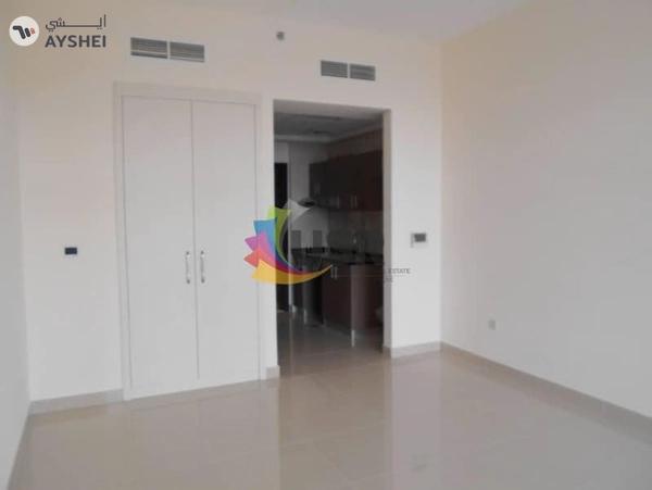 CHILLER FREE STUDIO W/ BALCONY FOR FAMILY 50K