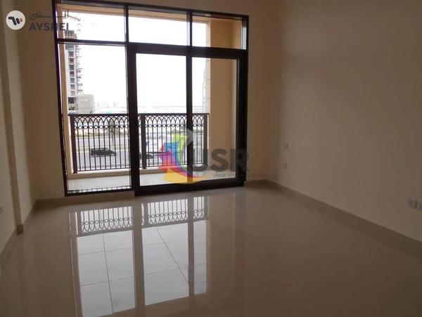 CHILLER FREE STUDIO W/ BALCONY FOR FAMILY 50K