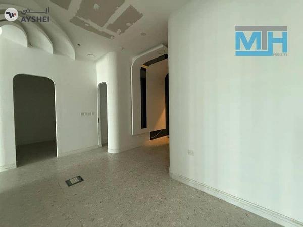 SOL Bay, Business Bay, Dubai