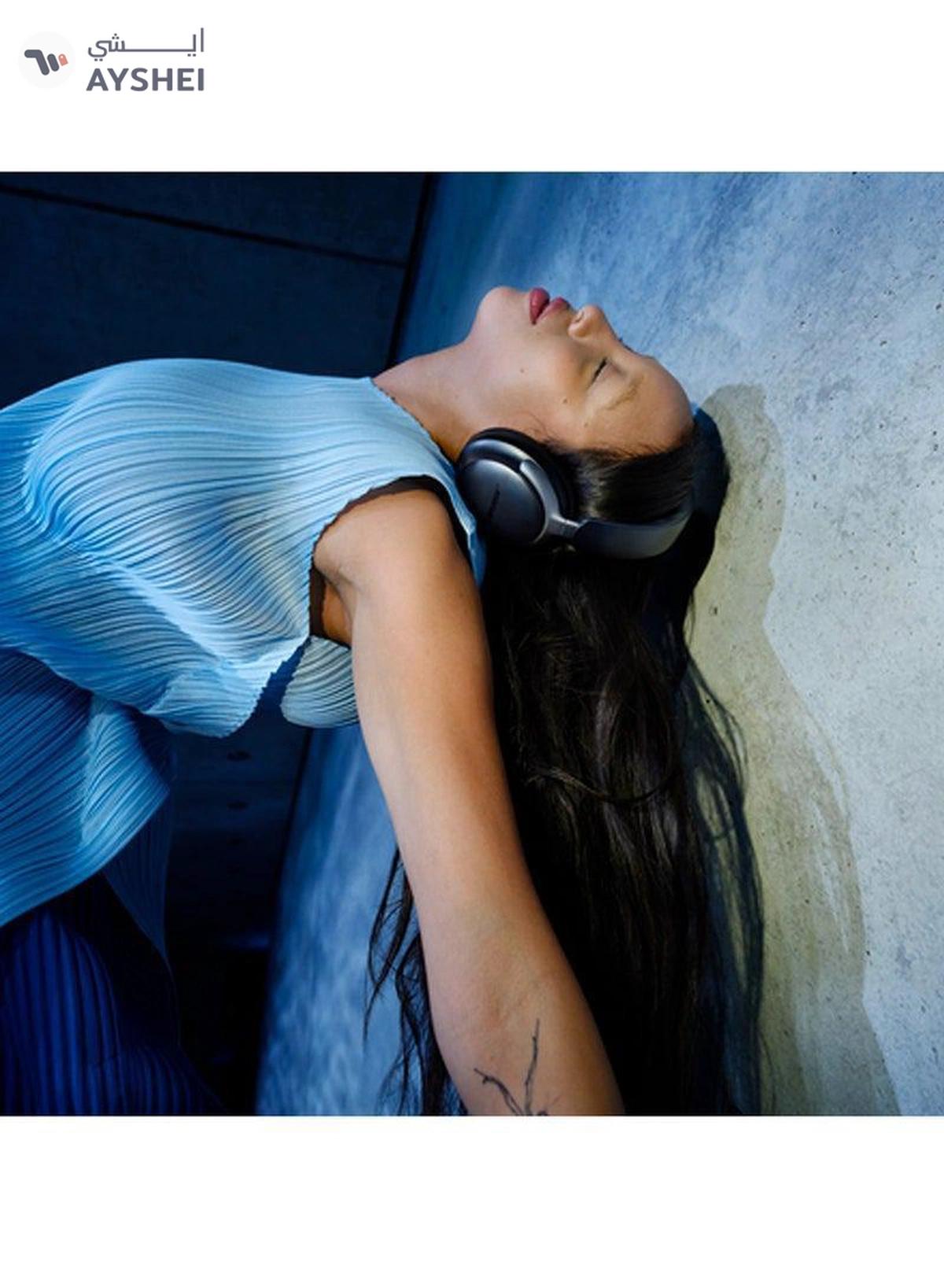 BOSE QuietComfort Ultra Wireless Noise Cancelling Headphones Black-5-5