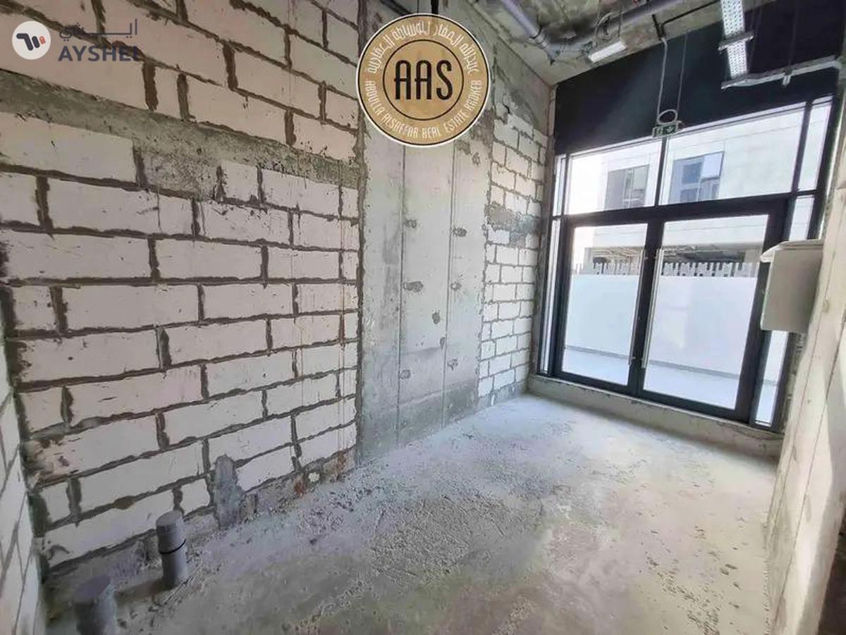 Corner Shop • Reasonably Priced • Two Months Grace Period • Multiple Cheques Payment -6-6