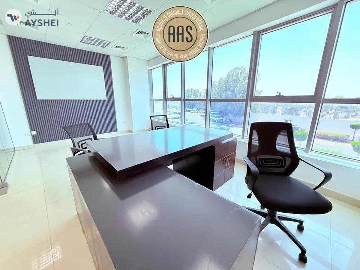 Spacious office for rent in dip 1 Dubai-1-landscape