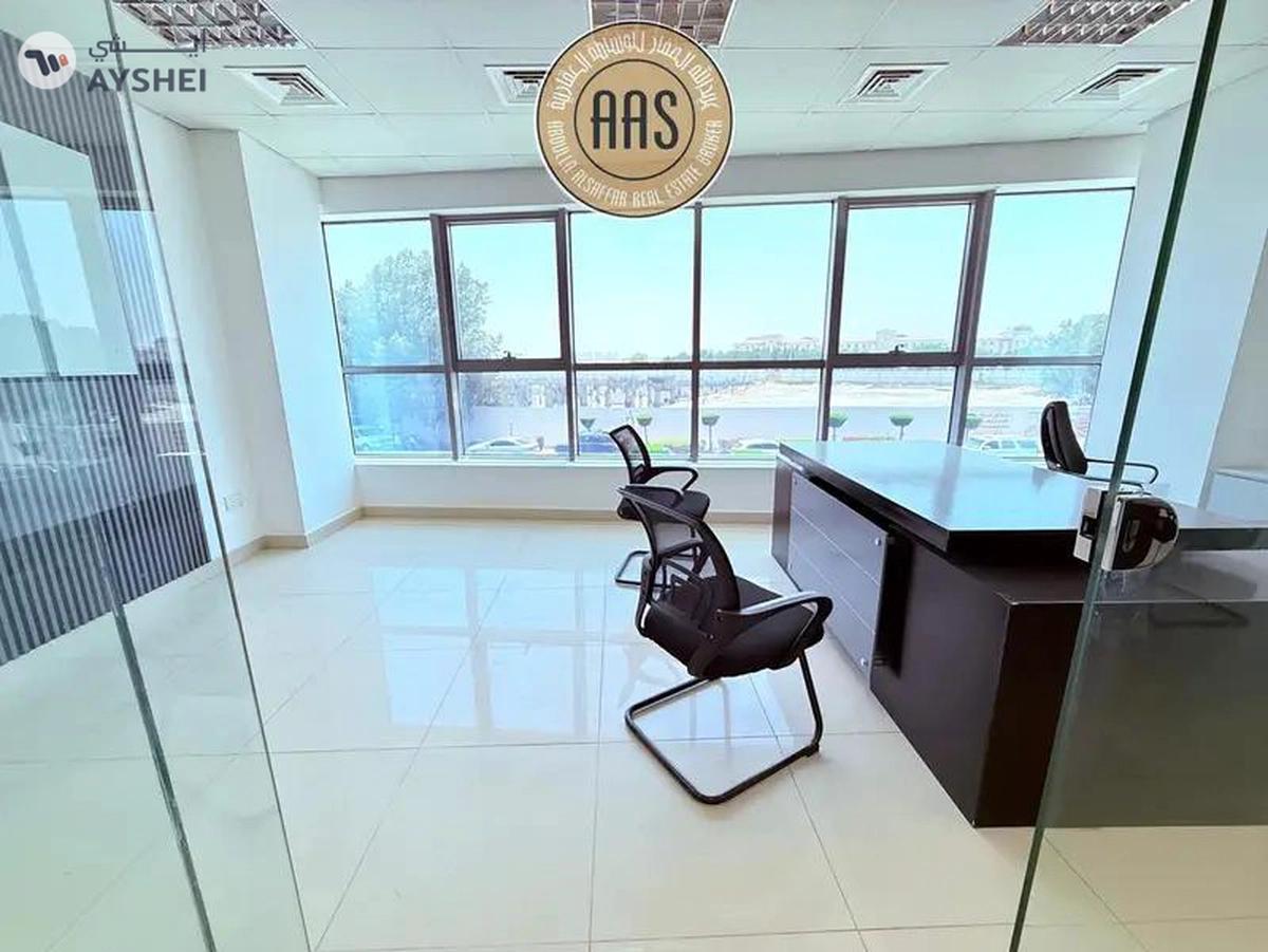 Spacious office for rent in dip 1 Dubai-5-5