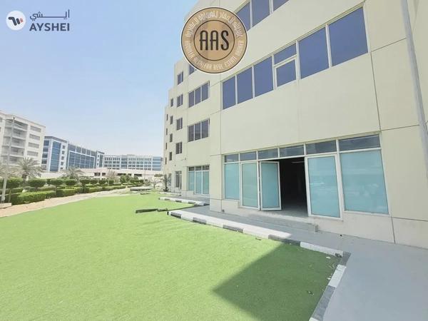 Chiller dewa and WiFi free Multiple shops available in dip1