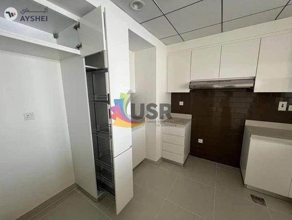 SEAVIEW 2BR WITH BALCONY OPEN KITCHEN FOR 136K